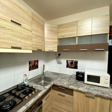 Академіка Шалімова вул., 67-А