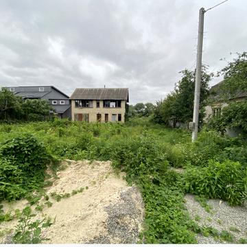 Лугова вул.