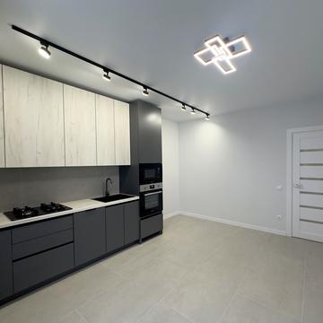 Надрічна вул., 34