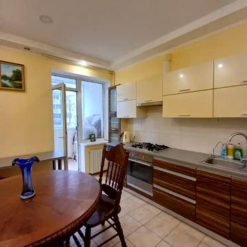 Сонячна Набережна вул. (Маршала Малиновського), 48