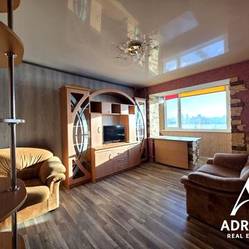 Сонячна Набережна вул. (Маршала Малиновського), 6