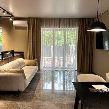 Лісова вул.