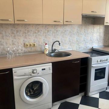 Пантелеймонівська вул., 88