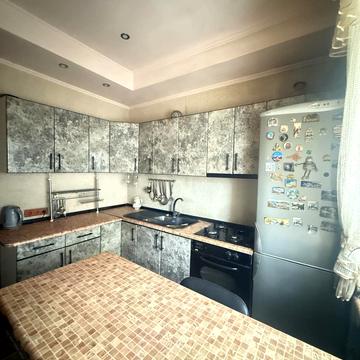 Почайнинська вул., 52