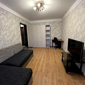 Героїв полку "Азов" вул. (Маршала Малиновського), 32-Б