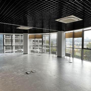 Фізкультури вул., 28