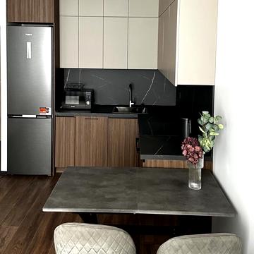 Всеволода Змієнка вул., 15/23