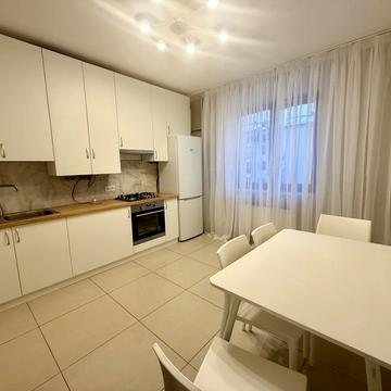 Павла Тичини вул., 2-А