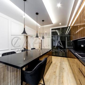 Євгена Коновальця вул. (Щорса), 26-А