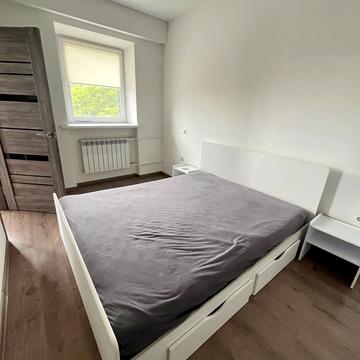 Івана Боберського вул., 21