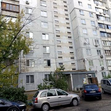 Червоної Калини просп. (Володимира Маяковського), 37