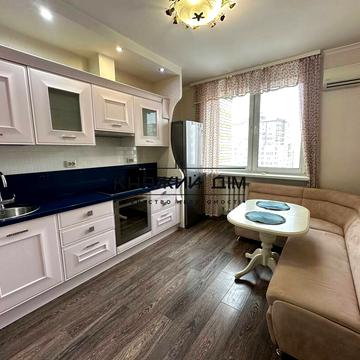 Петра Григоренка просп., 20