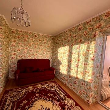 Небесної Сотні вул. (Московська), 30