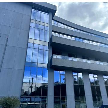 Острівна вул., 111