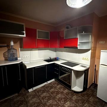 Миколи Бажана просп., 26