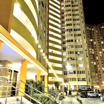 Сімї Кульженків вул. (Петра Дегтяренка), 35