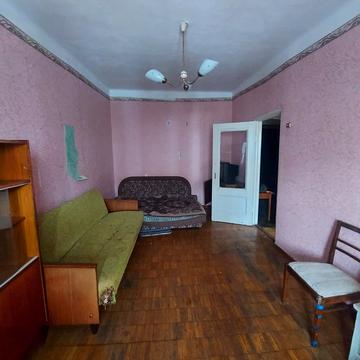 Привокзальна вул., 8/1