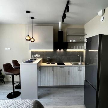 Варненська вул., 29