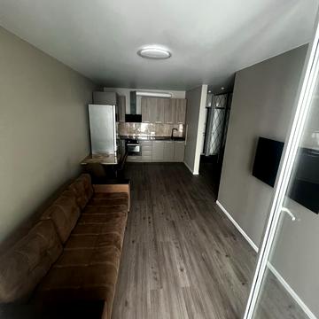 Зарічна вул., 2 к2