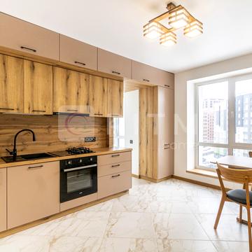 Приозерна вул., 27