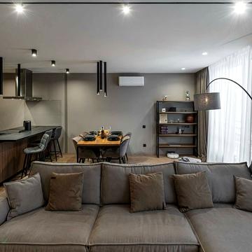 Саперне Поле вул., 5