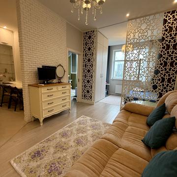 Василя Тютюнника вул. (Анрі Барбюса), 51/1А