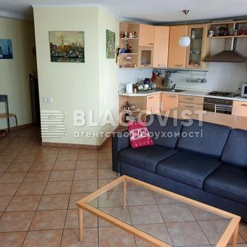 Машинобудівна вул., 13