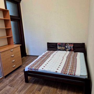 Ковальська вул., 39