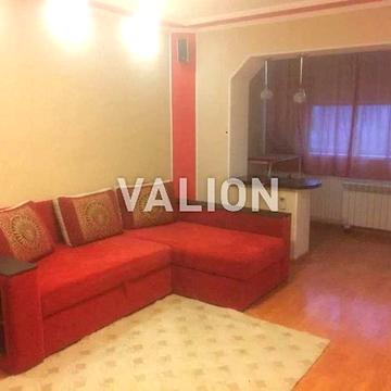 Чорнобильська вул., 21