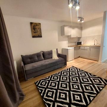 Рудненська вул. (Білогорська), 8-Ж