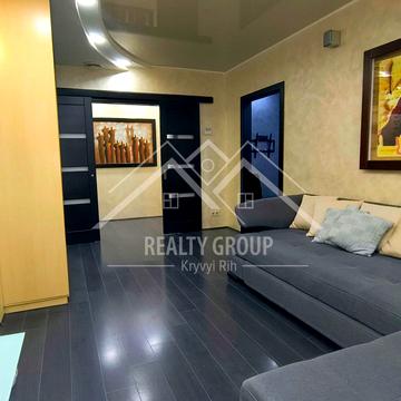 Сонячний мікрорайон вул., 4