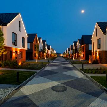 Михайла Грушевського вул., 144