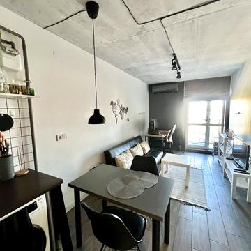 Зелена вул., 204д