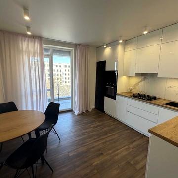 Миколи Пимоненка вул. (), 32