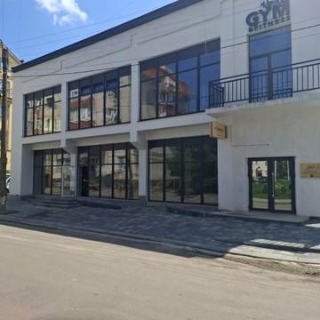 Лесі Українки просп., 88Б