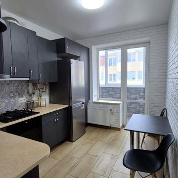 Затишна вул., 21