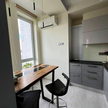 Миколи Міхновського бульв. (Дружби народів), 14-16