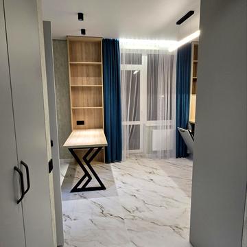 Академіка Сахарова вул., (Будинок 2)