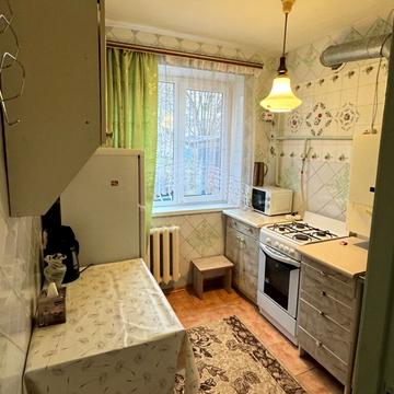 Юності просп., 13