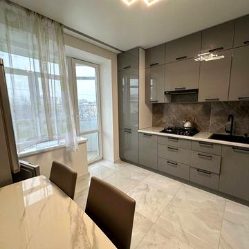 Короля Данила вул., 16в