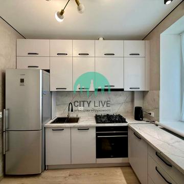 Костя Левицького вул., 4