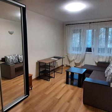 Миколи Василенка вул., 14-Б