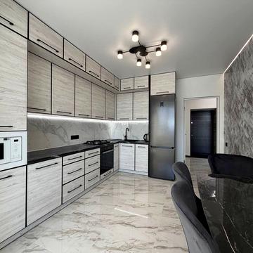 Богдана Хмельницького вул., (Будинок 3)