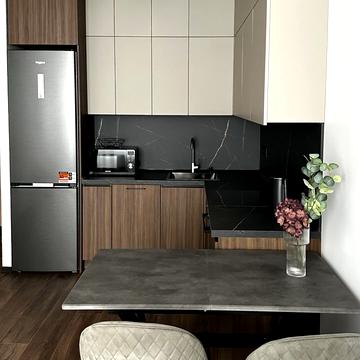 Всеволода Змієнка вул., 15/23