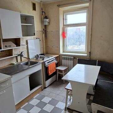 Околична вул., 18