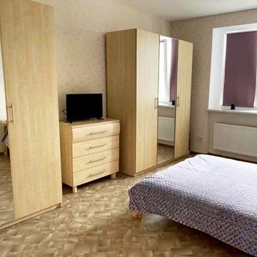 Незалежності вул., (Будинок 3)