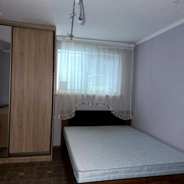 Колоскова вул., 11