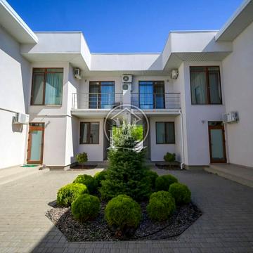 Набережна вул.