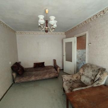 Високовольтна вул., 12