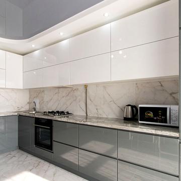 Джохара Дудаєва вул., 13